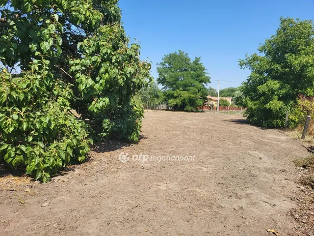 Eladó ház Pusztamonostor 203 nm