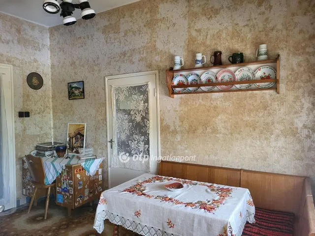 Eladó ház Pusztamonostor 203 nm