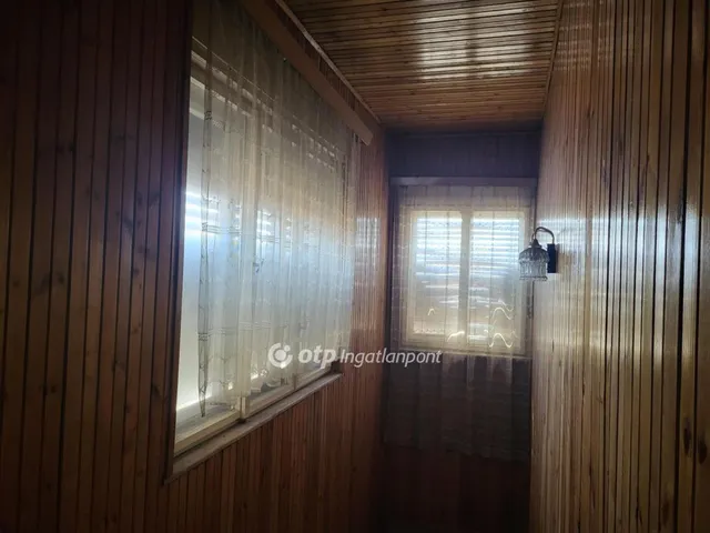 Eladó ház Pusztamonostor 203 nm