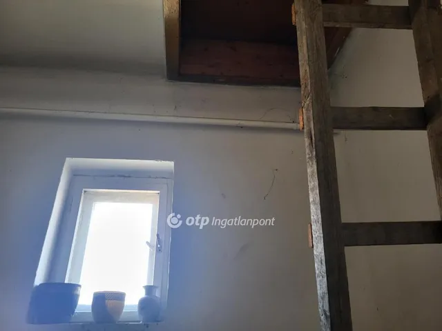 Eladó ház Pusztamonostor 203 nm