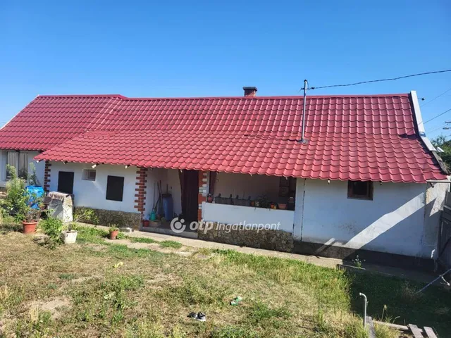 Eladó ház Jászfényszaru 53 nm