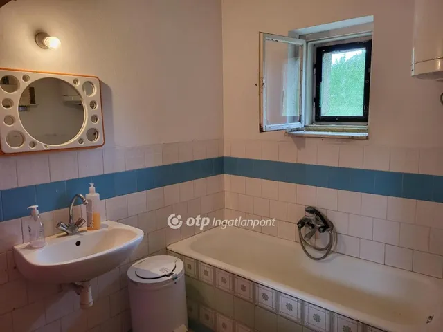 Eladó ház Pusztamonostor 56 nm