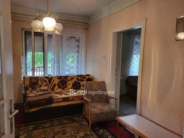 Eladó ház Pusztamonostor 56 nm