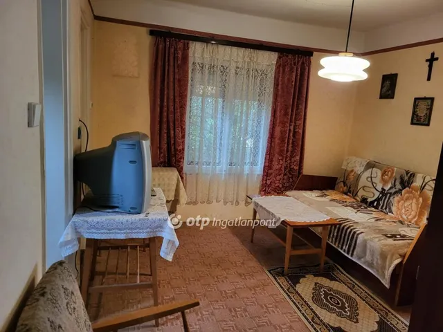 Eladó ház Pusztamonostor 56 nm