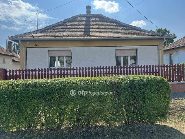 Eladó ház Tápiógyörgye 70 nm