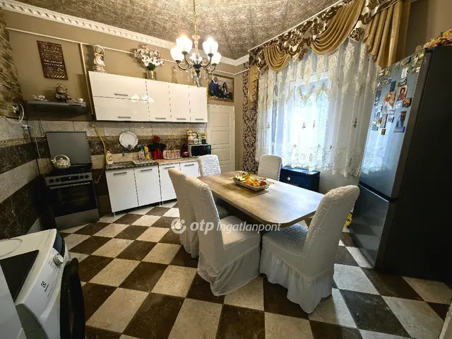 Eladó ház Túrkeve 102 nm