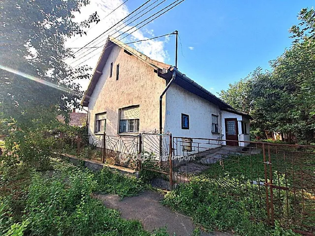 Eladó ház Füzesgyarmat 112 nm