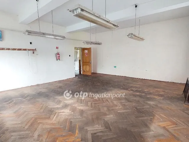 Eladó ház Kisújszállás 136 nm