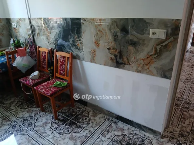 Eladó ház Hatvan 193 nm