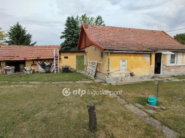 Eladó ház Farmos 59 nm