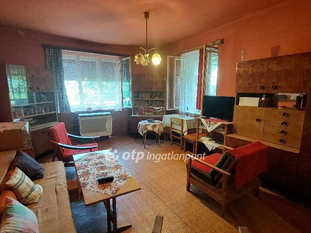 Eladó ház Kisújszállás 66 nm