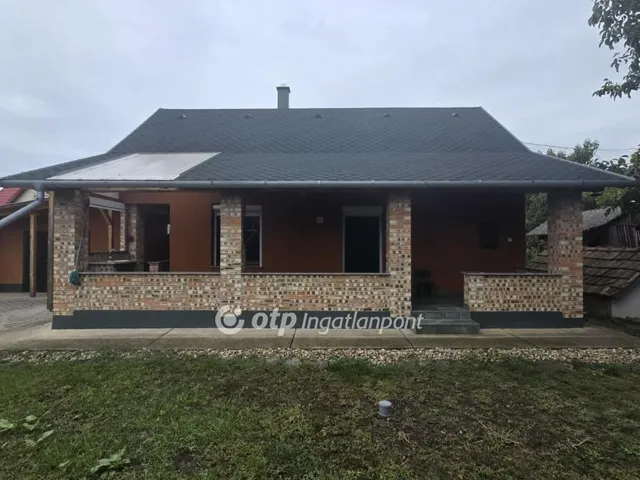 Eladó ház Püspökladány 140 nm