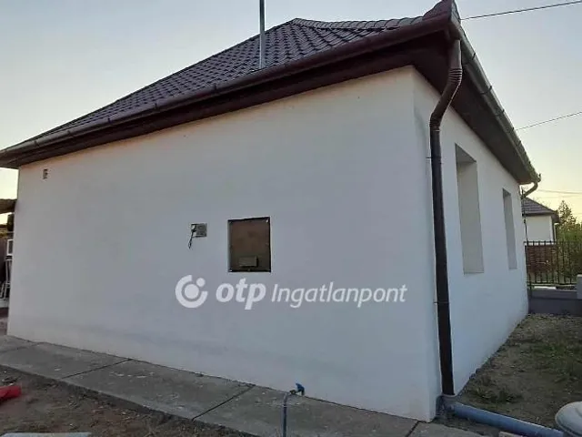 Eladó ház Tura 86 nm