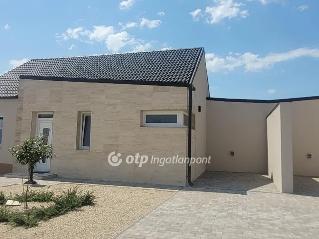 Eladó lakás Jászberény 85 nm