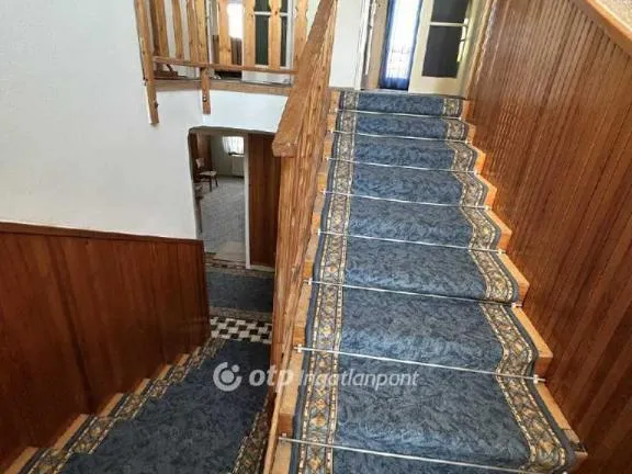 Eladó ház Bag 194 nm