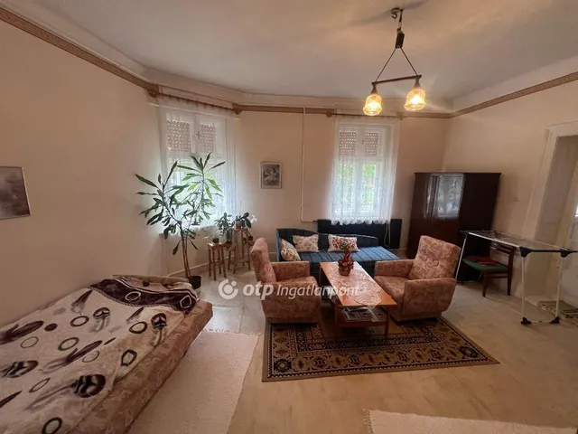 Eladó ház Tápiógyörgye 140 nm