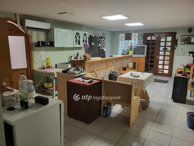 Eladó üdülő és hétvégi ház Szentmártonkáta 107 nm