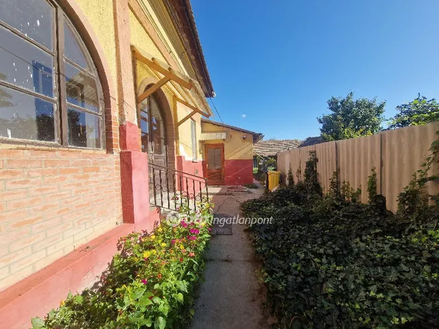 Eladó ház Karcag 85 nm