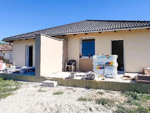 Eladó ház Tura 93 nm