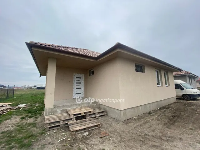 Eladó ház Jászberény 91 nm