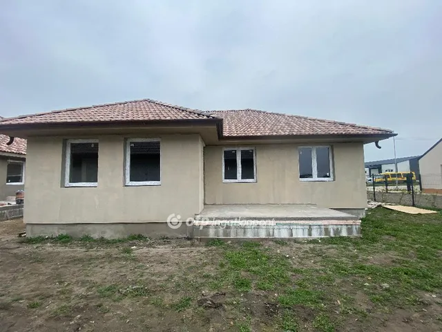 Eladó ház Jászberény 91 nm