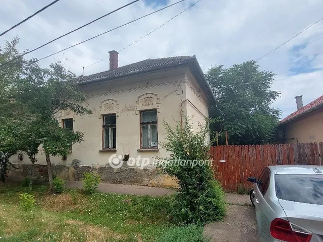 Eladó ház Karcag 122 nm