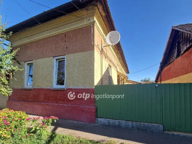 Eladó ház Karcag 85 nm