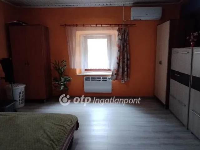 Eladó mezőgazdasági ingatlan Jászberény 80 nm