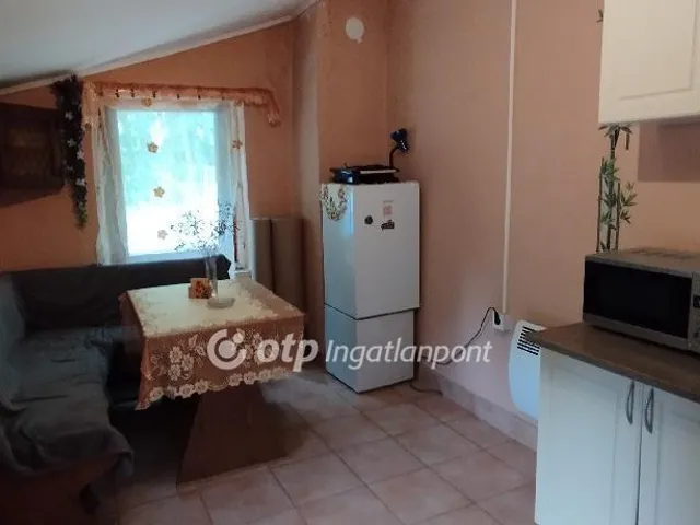 Eladó mezőgazdasági ingatlan Jászberény 80 nm