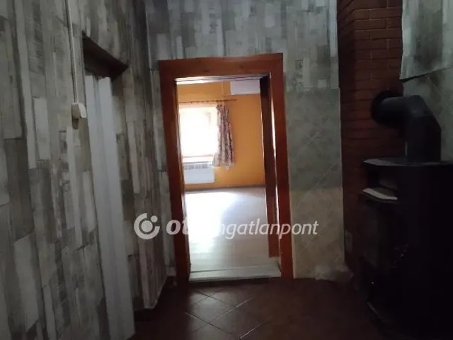 Eladó mezőgazdasági ingatlan Jászberény 80 nm