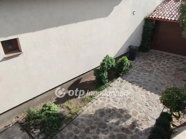 Eladó ház Jászberény 163 nm