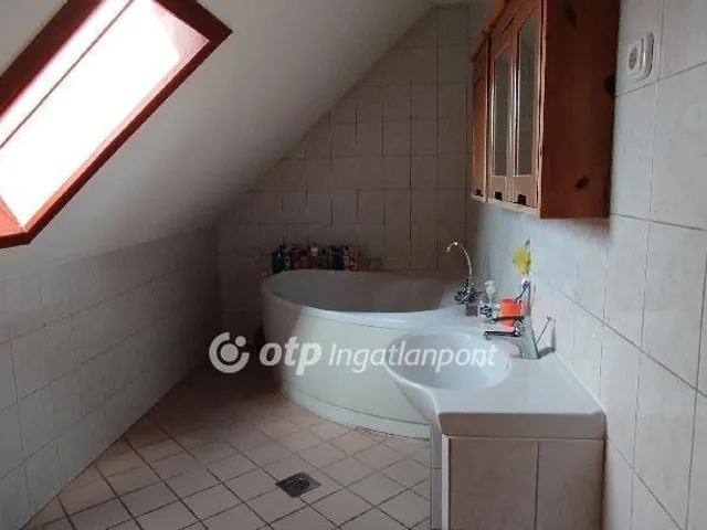 Eladó ház Jászberény 163 nm