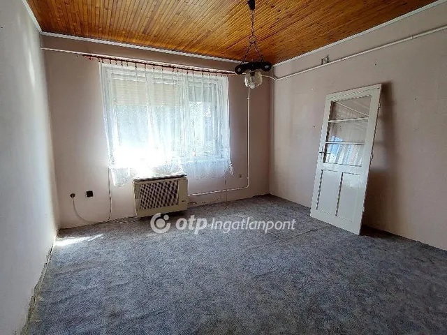 Eladó ház Kisújszállás 74 nm
