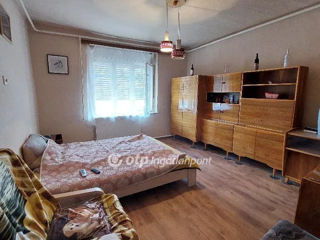 Eladó ház Kisújszállás 88 nm