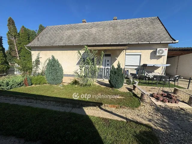 Eladó ház Tiszafüred 113 nm