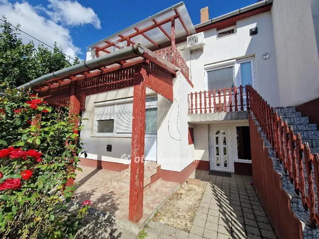 Eladó ház Kisújszállás 145 nm