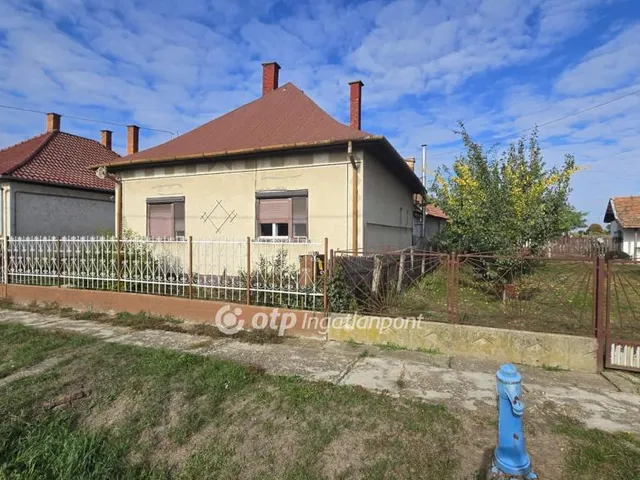 Eladó ház Nádudvar 65 nm