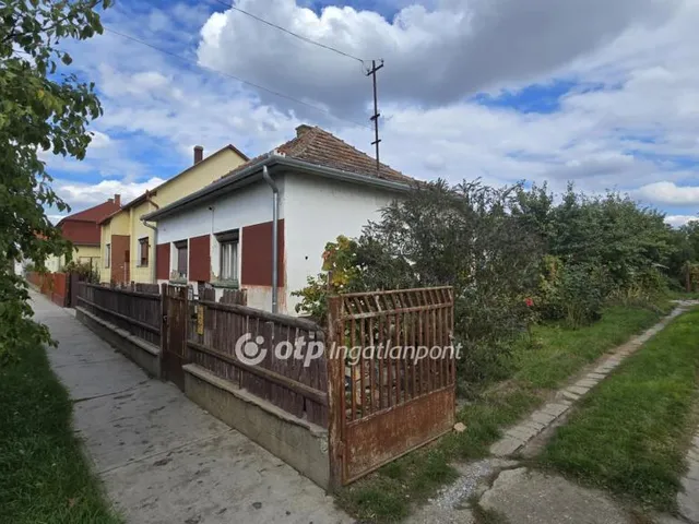 Eladó ház Nádudvar 70 nm