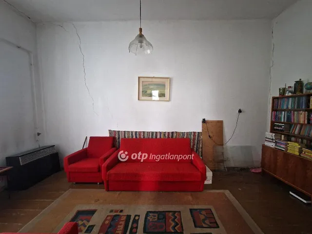 Eladó ház Kunhegyes 67 nm