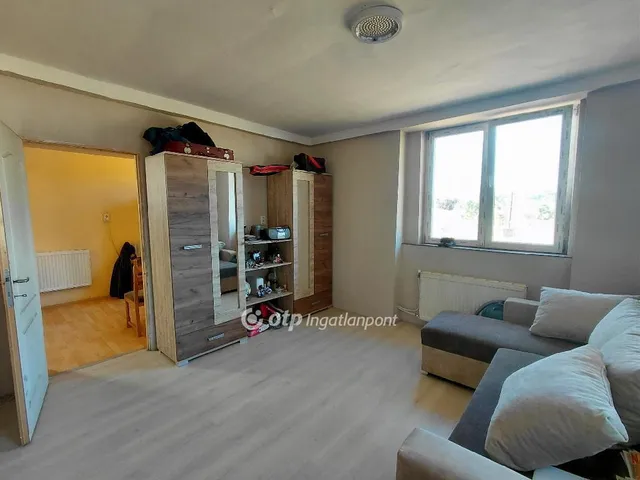 Eladó ház Jászfényszaru 49 nm