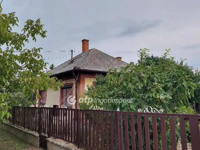 Eladó ház Kisújszállás 67 nm