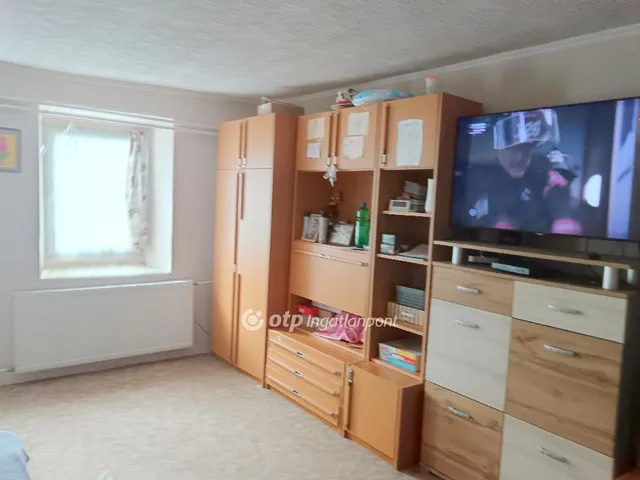 Eladó ház Kisújszállás 109 nm