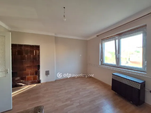 Eladó ház Bucsa 61 nm