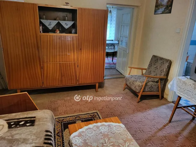 Eladó ház Pusztamonostor 56 nm