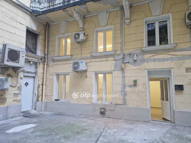 Eladó lakás Budapest V. kerület 64 nm