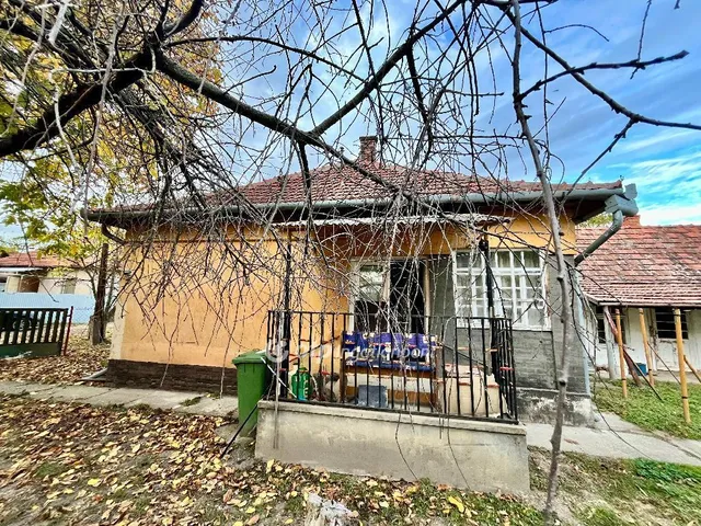 Eladó ház Jászkisér 56 nm