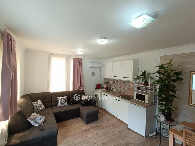 Eladó mezőgazdasági ingatlan Pilis 31 nm