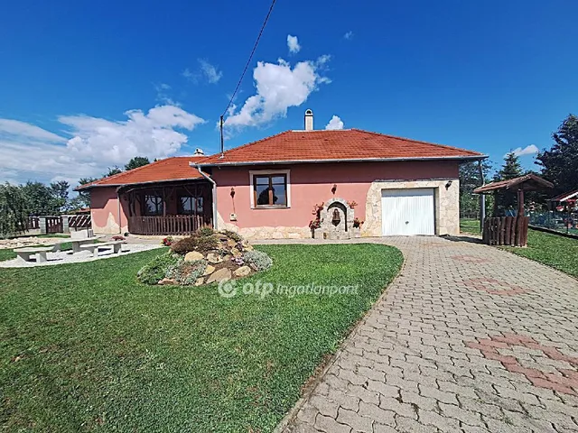Eladó ház Komádi 149 nm