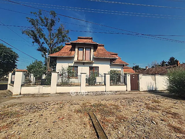 Eladó ház Békés 115 nm