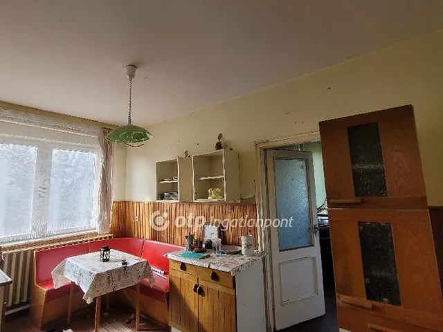 Eladó ház Jászberény 159 nm